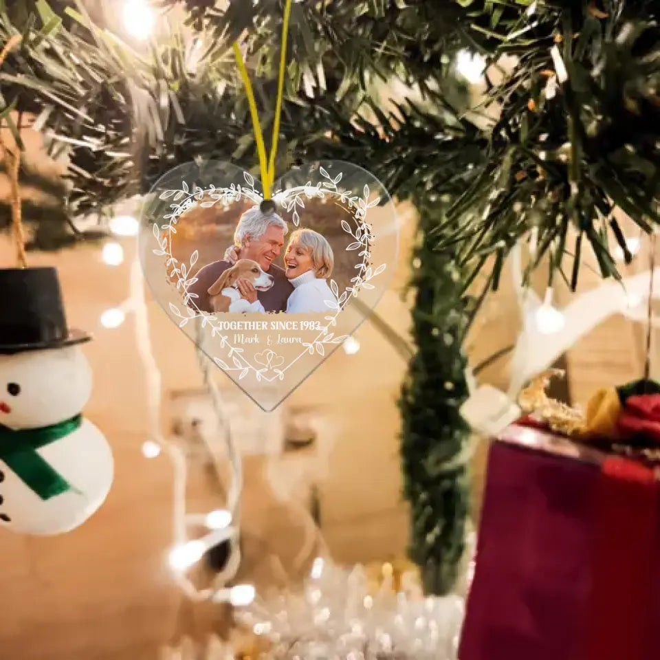 Adorno acrílico de corazón para parejas