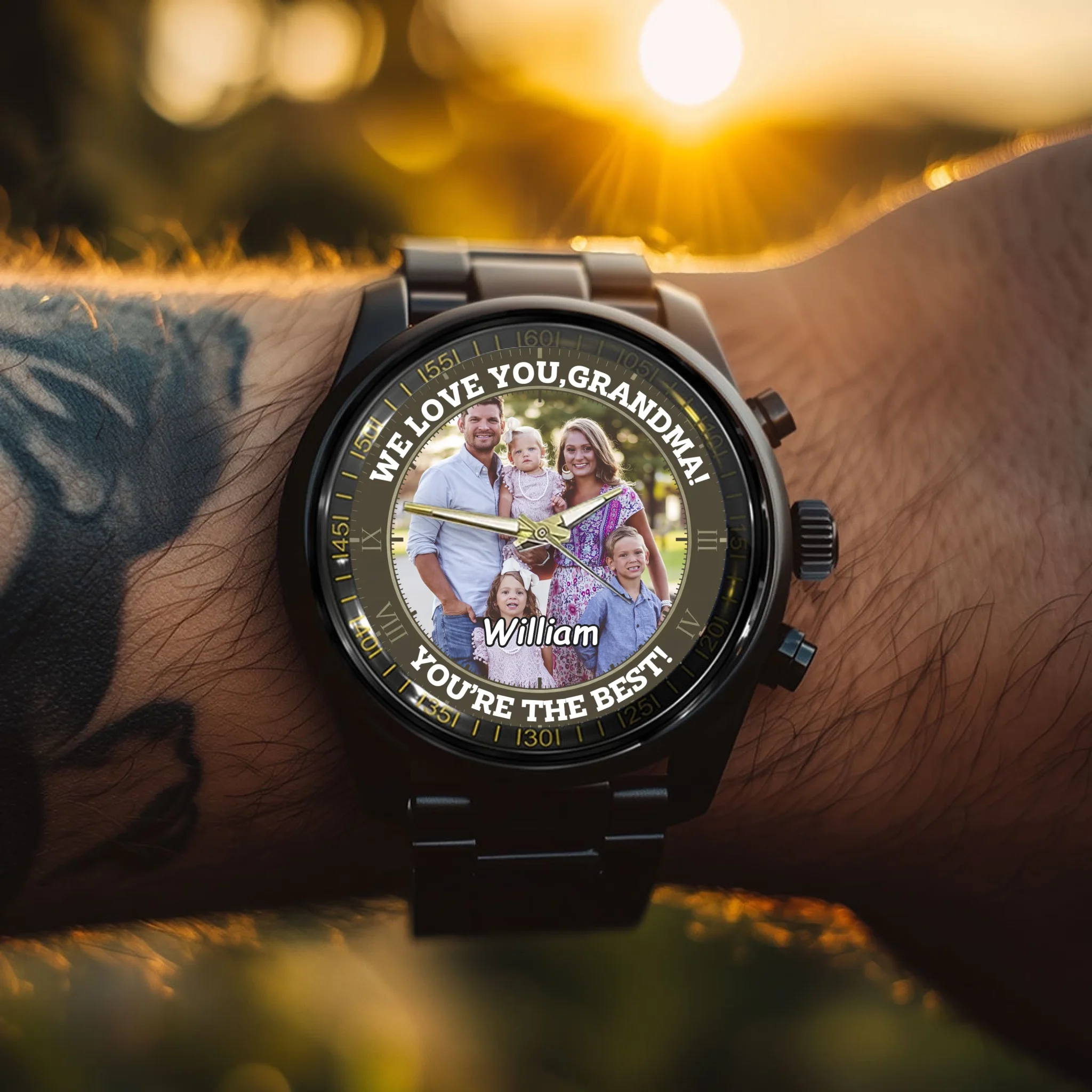 Watch-mockup-hand2