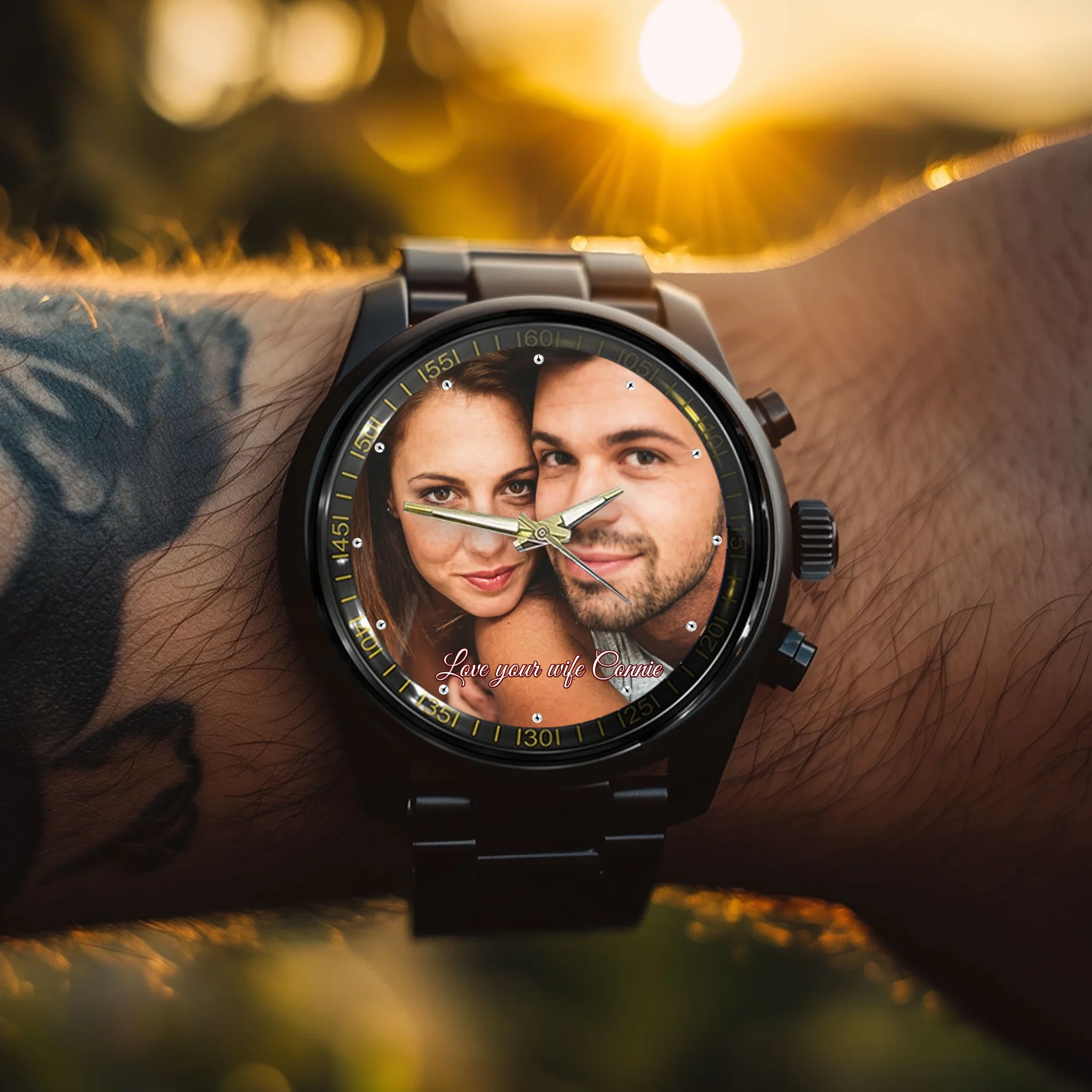 Watch-mockup-hand2