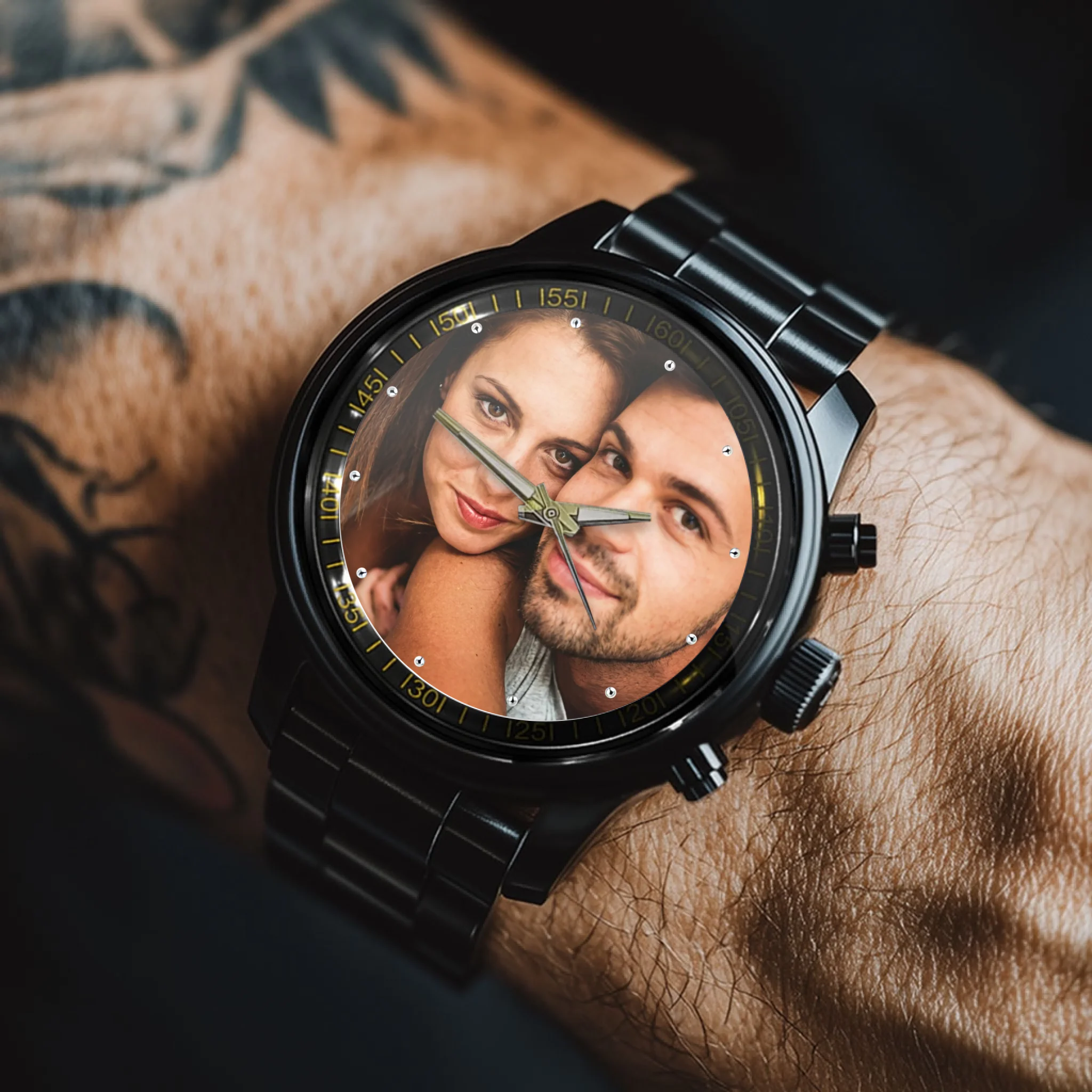 Watch-mockup-hand1