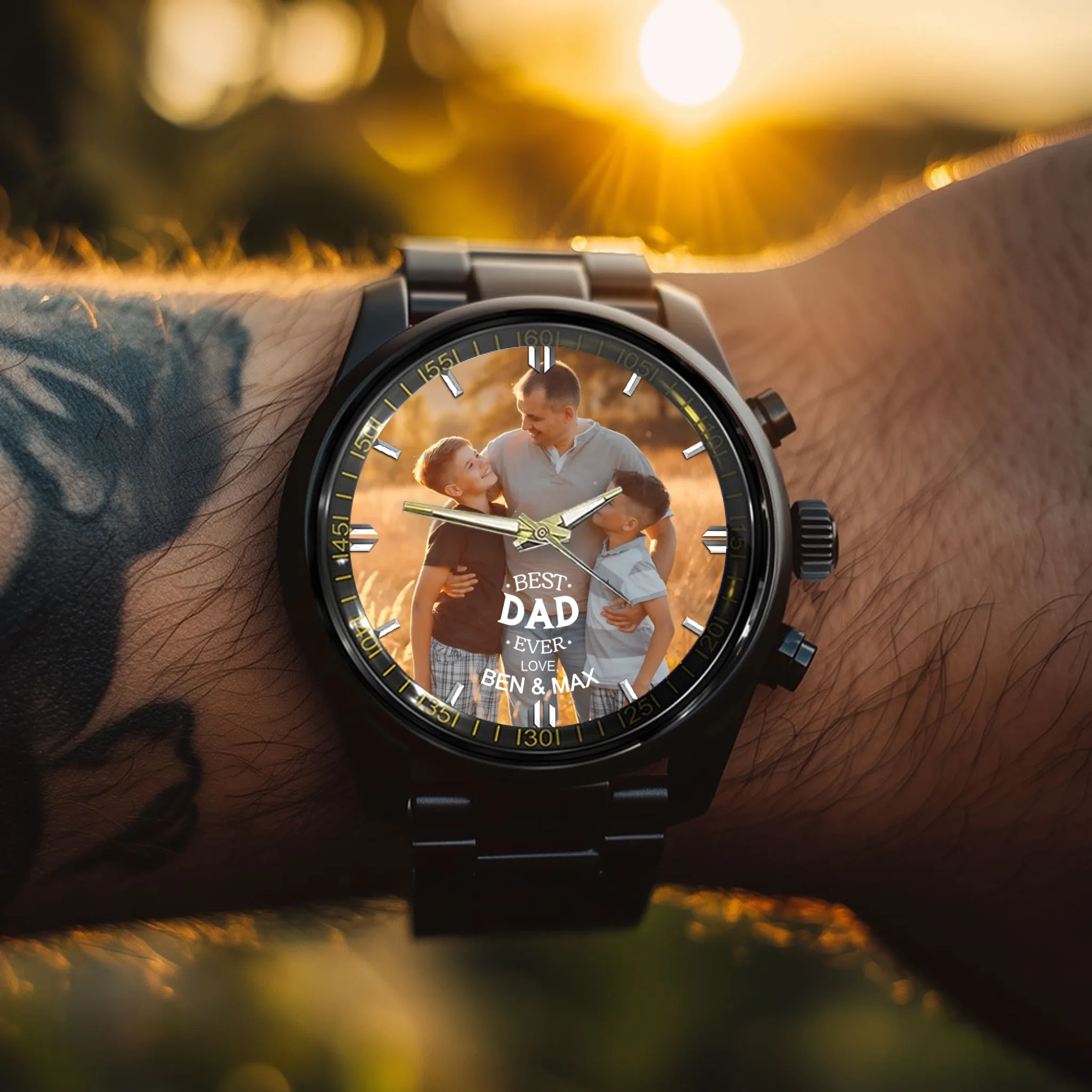 Watch-mockup-hand2
